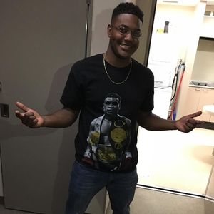 Meet your Posher, Malik